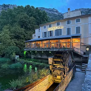  Appartement Le Chateau Olive Et Raisin